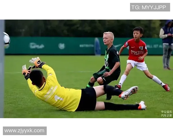 T博士足球引领新潮流助力青少年成长与发展探索足球教育新模式