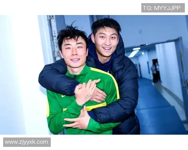 中国足球球员留洋之路的诗意探索与梦想追寻 中国足球球员留洋之路的诗意探索与梦想追寻